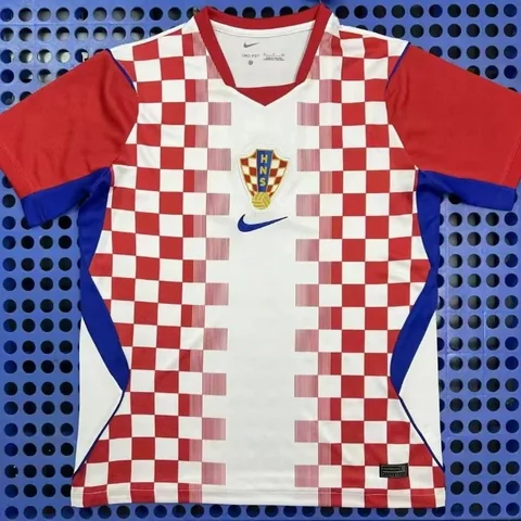 Nike Croatia 2018 World Cup Home and Away Soccer Jerseys — source listing photo
