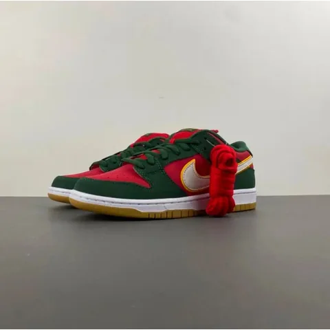 Nike SB Dunk Low Sneaker Collection [13 styles] — source listing photo