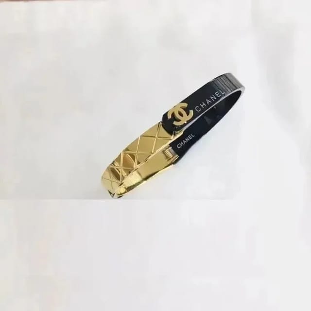 Chanel Classic CC Logo Bangle Bracelet [2 styles] — source listing image