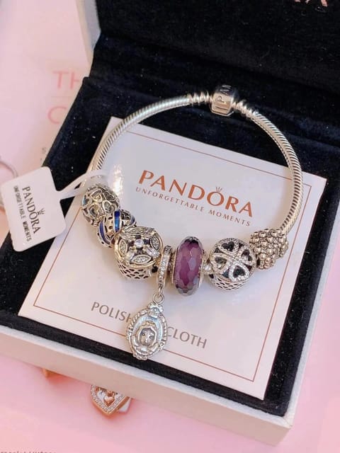 Pandora Moments Snake Chain Bracelet with Charms [40 styles] — source listing image