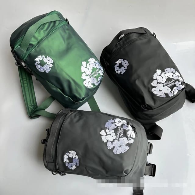 Mochi Mochi Bear Floral Embroidery Crossbody Bag — source listing image