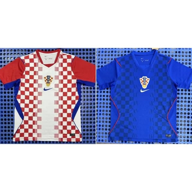 Nike Croatia 2018 World Cup Home and Away Soccer Jerseys — source listing image